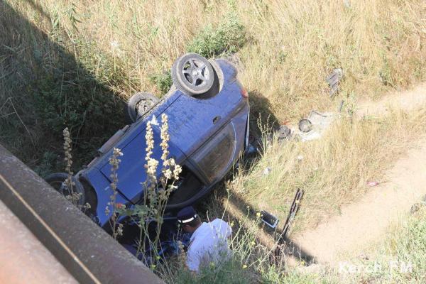 В Кабардино-Балкарии легковушка упала в пропасть, погиб водител